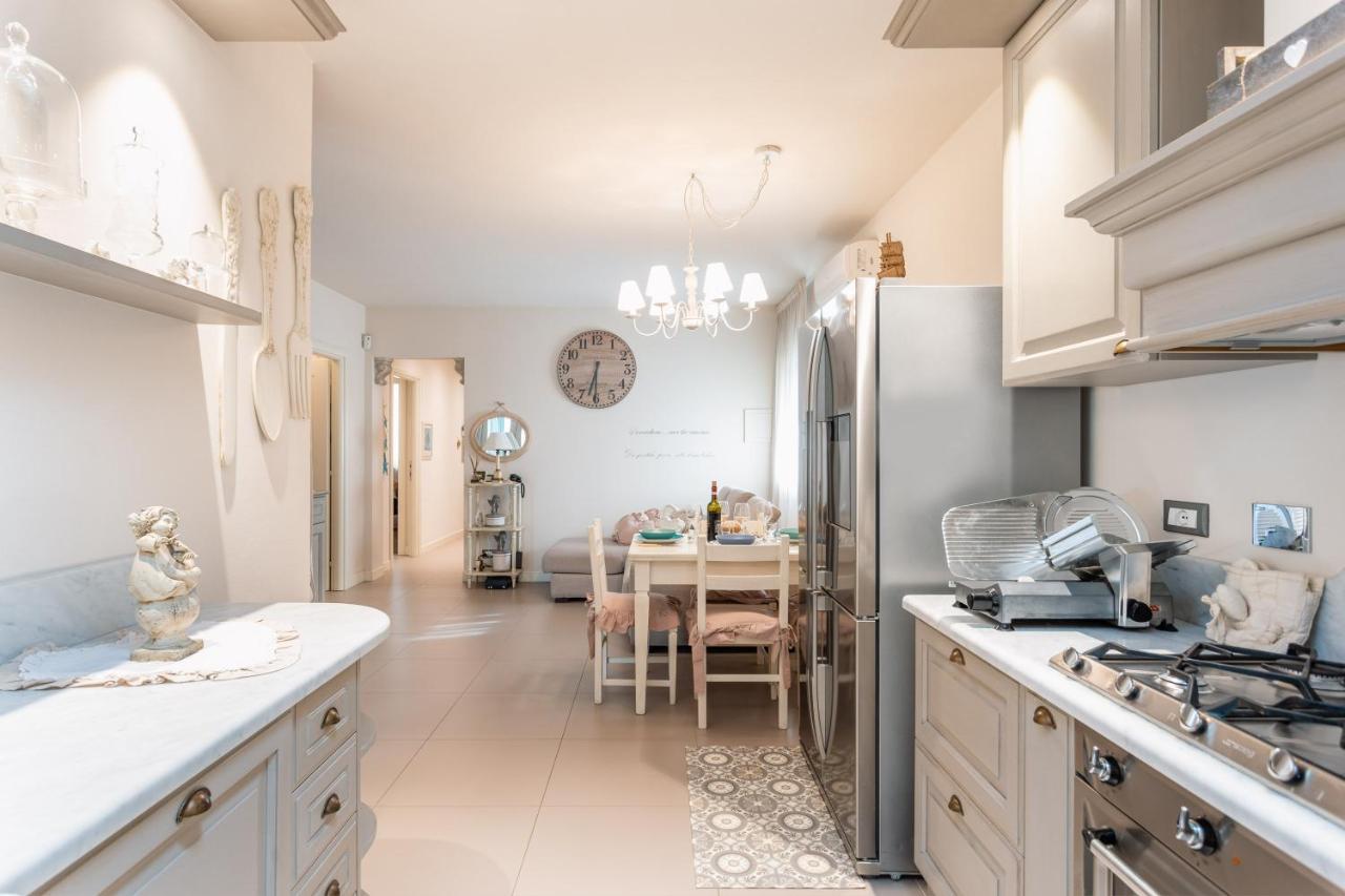 Elegante Villetta Viareggio Luaran gambar