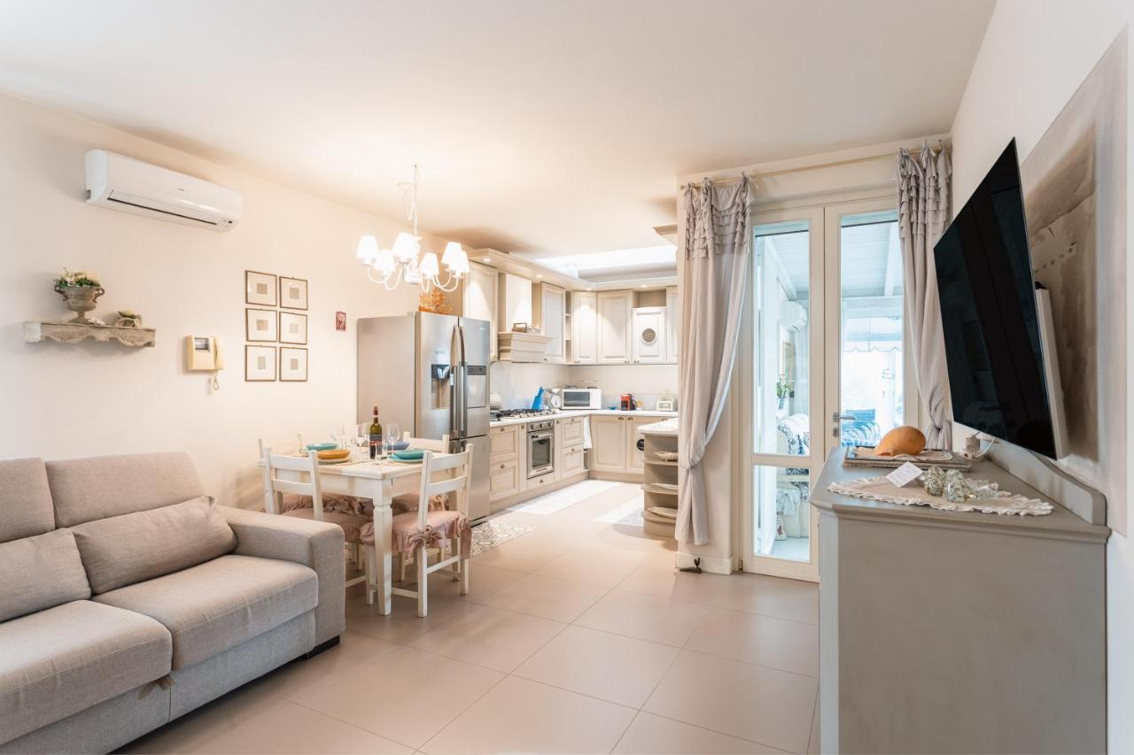 Elegante Villetta Viareggio Luaran gambar